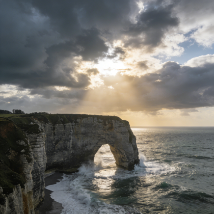 法国巴黎+勒芒+圣米歇尔山+鲁昂8日私家团
