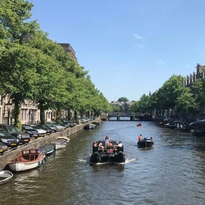 冰岛+比利时+德国+荷兰+卢森堡12日10晚私家团