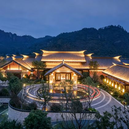 武夷山国家公园+九曲溪漂流2日1晚私家团