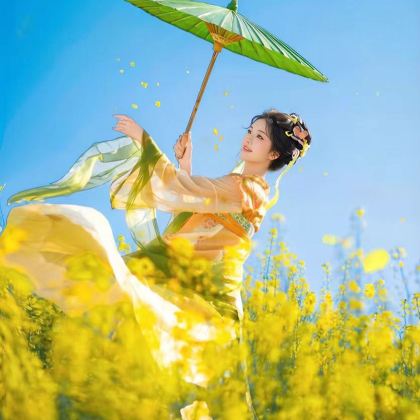 江西南昌+庐山市+婺源+三清山风景区+景德镇5日4晚私家团