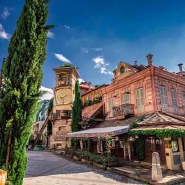 阿塞拜疆+格鲁吉亚+亚美尼亚+阿拉木图11日9晚跟团游