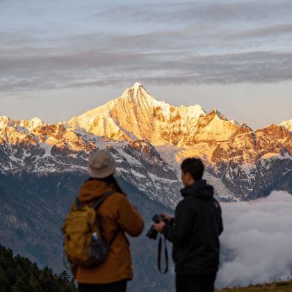 丽江+大理市+香格里拉+梅里雪山国家公园+泸沽湖10日9晚跟团游
