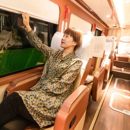 陕西壶口瀑布+兵马俑+华清宫+大唐不夜城+陕西历史博物馆+大雁塔5日4晚跟团游