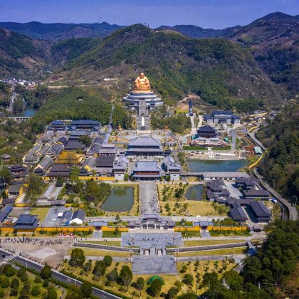 浙江宁波+绍兴+雪窦山+新昌大佛寺景区+雁苍山旅游景区+天一阁博物院3日2晚私家团
