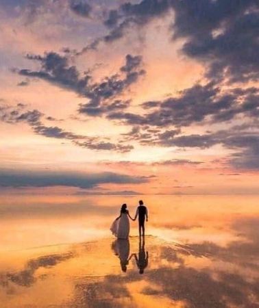 3D2N • Uyuni Salt Flats & Colored Lagoons – 3-Day Journey