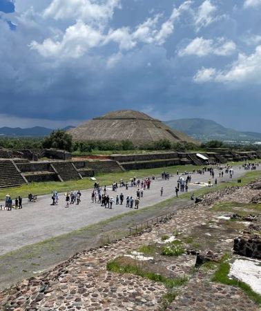 2D1N • 2-Day Guadalupe Shrine and Teotihuacan and Xochimilco