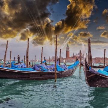 法国+意大利+摩纳哥+德国+荷兰+卢森堡+比利时+瑞士12日11晚跟团游