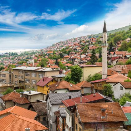 塞尔维亚+黑山+波黑8日拼小团