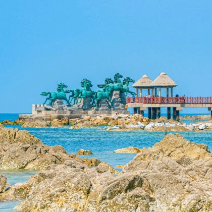 青岛+崂山风景区+济南+淄博+潍坊10日9晚跟团游