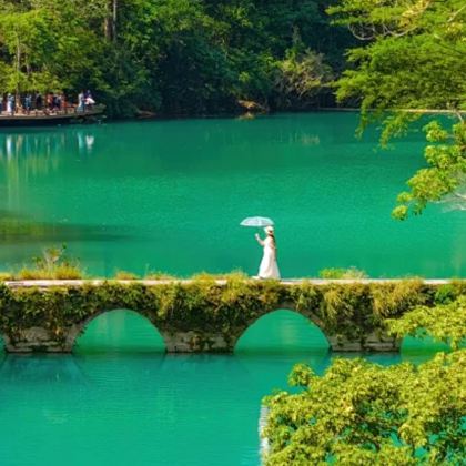 贵州黄果树+西江千户苗寨+荔波5日4晚跟团游