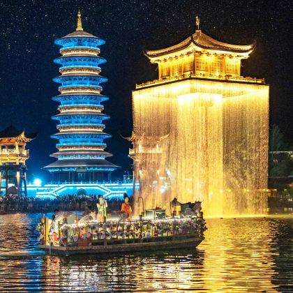 南昌+庐山风景名胜区+景德镇+婺源+井冈山7日6晚跟团游