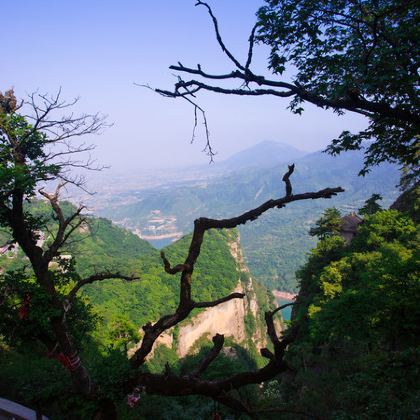 甘肃兰州+宁夏中卫+平凉+崆峒山+沙坡头+须弥山石窟5日4晚私家团