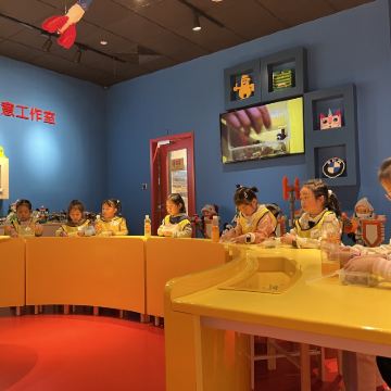 主题营地·上海1日独立营【上海乐高探索中心】乐高赛车场+迷你天地+乐高大师课+4D电影+奇妙海底世界