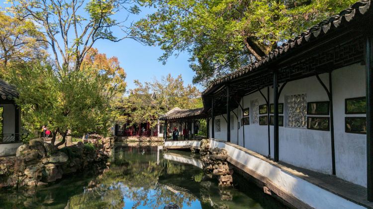 6D5N · Private Tours · Shanghai + Hangzhou +  Suzhou + Wuzhen  Click Custom Itinerary for Consultation . The itinerary is adjustable. Hotels can be replaced or excluded.