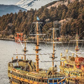 东京+富士山+箱根+富士河口湖町+富士宫市+三岛市7日6晚拼小团