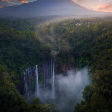 泗水+赛武千层瀑布+布罗莫火山3日2晚跟团游