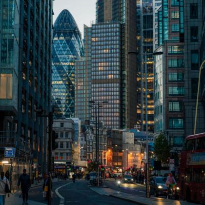 英国伦敦+剑桥+温德米尔+爱丁堡+约克+苏格兰高地+天空岛10日9晚拼小团