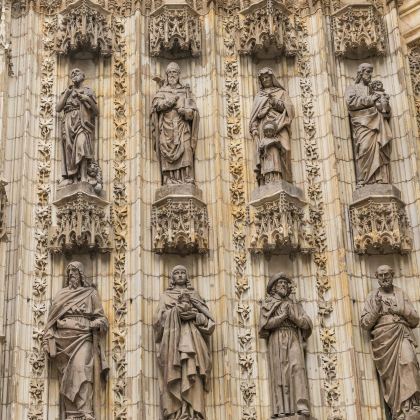 西班牙+安道尔+葡萄牙+滨海托萨11日10晚私家团