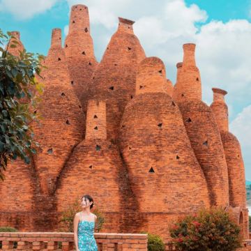 昆明+建水+弥勒+抚仙湖+蒙自7日6晚私家团