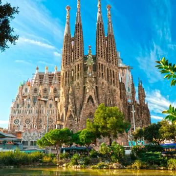 巴塞罗那+瓦伦西亚+阿利坎特+卡拉瓦卡·德·拉·克鲁斯+拉格拉纳达+马拉加+塞维利亚+梅里达+里斯本+马德里12日11晚跟团游