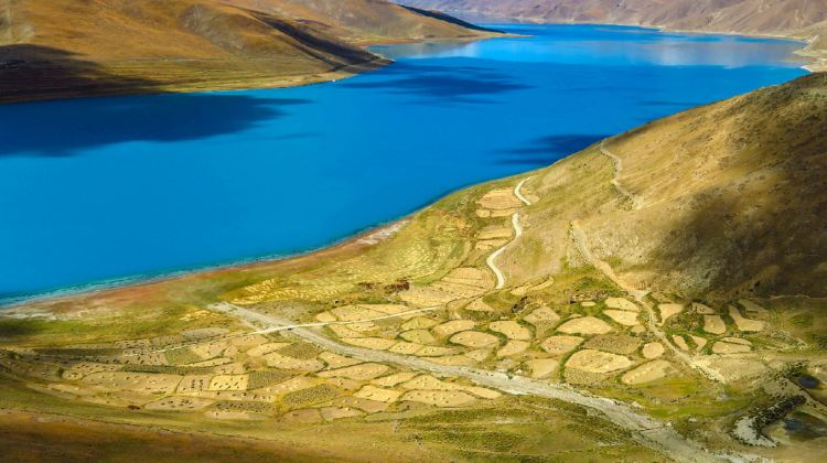 6D5N · Group Tours · TibetLhasa + Shigatse + Potala Palace + Jokhang Temple + Yamdrok Yumtso + Karola Glacier + Tashilhunpo Monastery