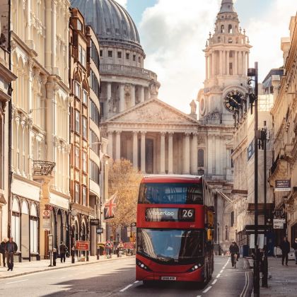 英国伦敦+牛津+剑桥+爱丁堡+温德米尔10日私家团