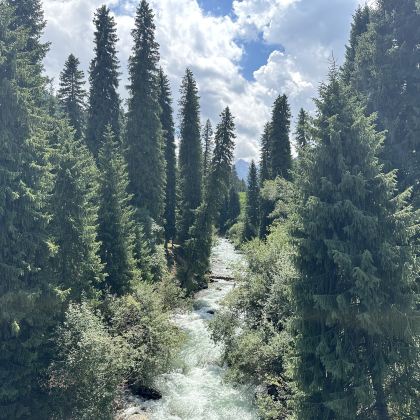 新疆北疆3日2晚私家团