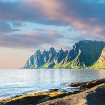 挪威特罗姆瑟+罗弗敦群岛+塞尼亚岛5日4晚跟团游