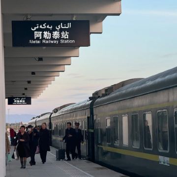 乌鲁木齐+昌吉回族自治州+吐鲁番+阿勒泰地区+伊犁+博尔塔拉+巴音郭楞+喀什地区+克孜勒苏+阿克苏地区+哈密+兰州18日跟团游