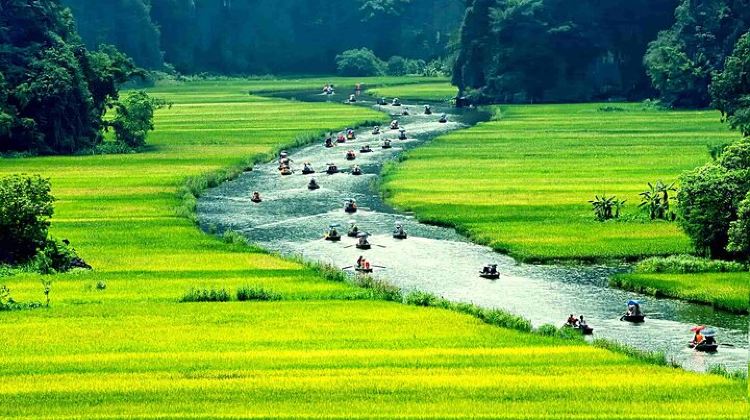 7-Day Vietnam At Glance In 7 Days - From Hanoi to Ho Chi Minh City