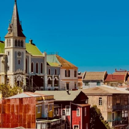 圣地亚哥首都大区+瓦尔帕莱索大区+伊瓜苏国家公园+福斯－杜伊瓜苏+里约热内卢州+布宜诺斯艾利斯10日9晚私家团