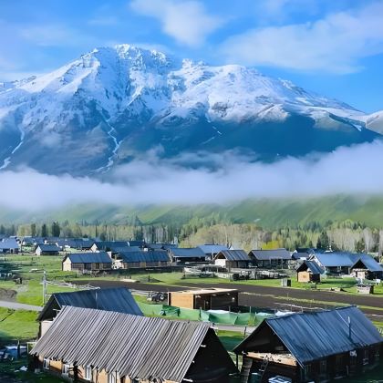 新疆乌鲁木齐+北疆+赛里木湖10日9晚跟团游