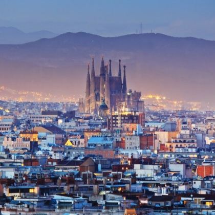 西班牙巴塞罗那+格拉纳达+阿利坎特+马德里+圣家族大教堂9日8晚自由行