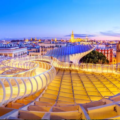 西班牙马德里自治区+塞维利亚+格拉纳达+里斯本8日7晚跟团游