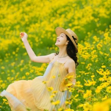 昆明+弥勒+建水+元阳+普者黑景区+罗平+抚仙湖7日6晚私家团