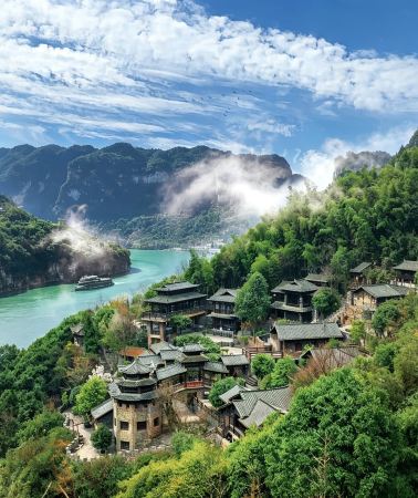 6D5N • Enshi City + Yangtze River Three Gorges + Hefeng Pingshan Tourist Area