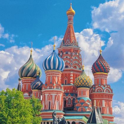 俄罗斯莫斯科+圣彼得堡9日跟团游