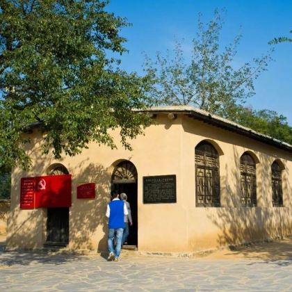 西柏坡纪念馆+五台山+大同+平遥+太原5日4晚私家团