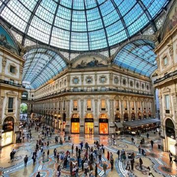 意大利罗马+那不勒斯+佛罗伦萨+威尼斯+比萨+米兰12日11晚自由行