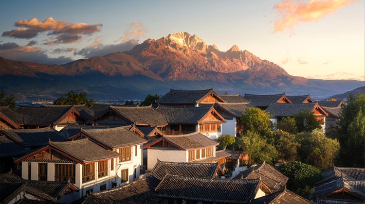 6-Day Dali, Yunnan + Lijiang + Shangri-La + Lijiang Ancient City + Jade Dragon Snow Mountain