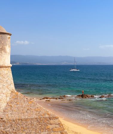 9D8N • Dream Islands: Corsica, Sardinia, and Northern Sicily with the Aeolian Islands
