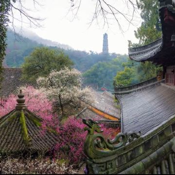 台州天台山景区+天台山大瀑布+国清景区2日1晚拼小团