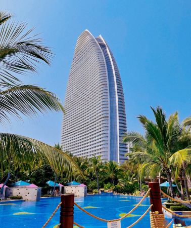 6D5N • Hainan + Sanya + Wanning  Dual-City  Tour  5 Nights Luxury 5-Star Hotels  3-Day Private Car Charter