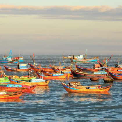 越南河内+下龙湾+芽庄+美奈+胡志明市8日7晚跟团游