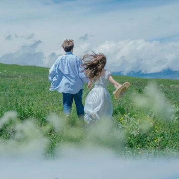 新疆北疆+乌鲁木齐+喀纳斯景区+赛里木湖8日7晚拼小团