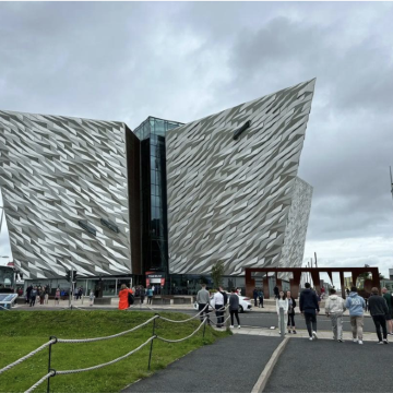 都柏林+贝尔法斯特+斯莱格+戈尔韦+科克9日8晚拼小团