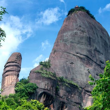 韶关丹霞山+广东大峡谷+丽宫云瑶谷温泉+云门山旅游度假区+南华禅寺3日2晚私家团