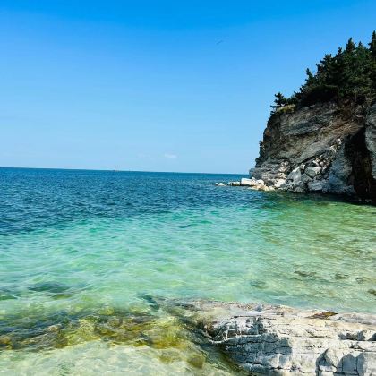 烟台蓬莱阁+养马岛+九丈崖+月牙湾+望夫礁景区3日2晚拼小团