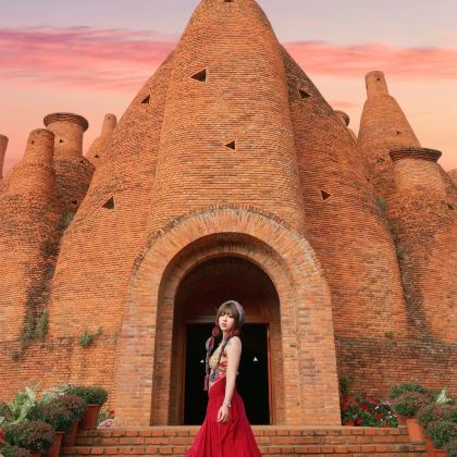 云南昆明+弥勒+抚仙湖+西双版纳7日6晚拼小团