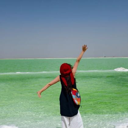 青海湖+鸣沙山月牙泉+莫高窟+茶卡盐湖+张掖七彩丹霞旅游景区+乌素特水上雅丹地质公园8日7晚私家团